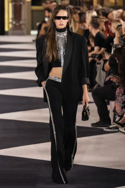 Look 89